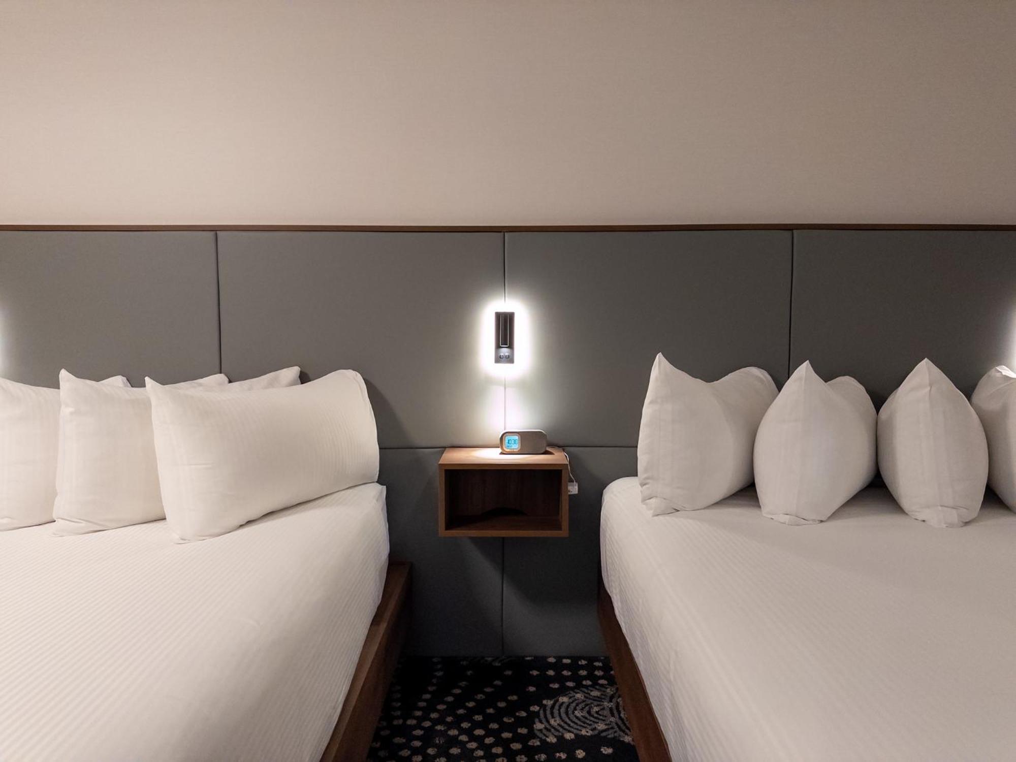 Carriage House Hotel And Conference Centre Calgary Luaran gambar