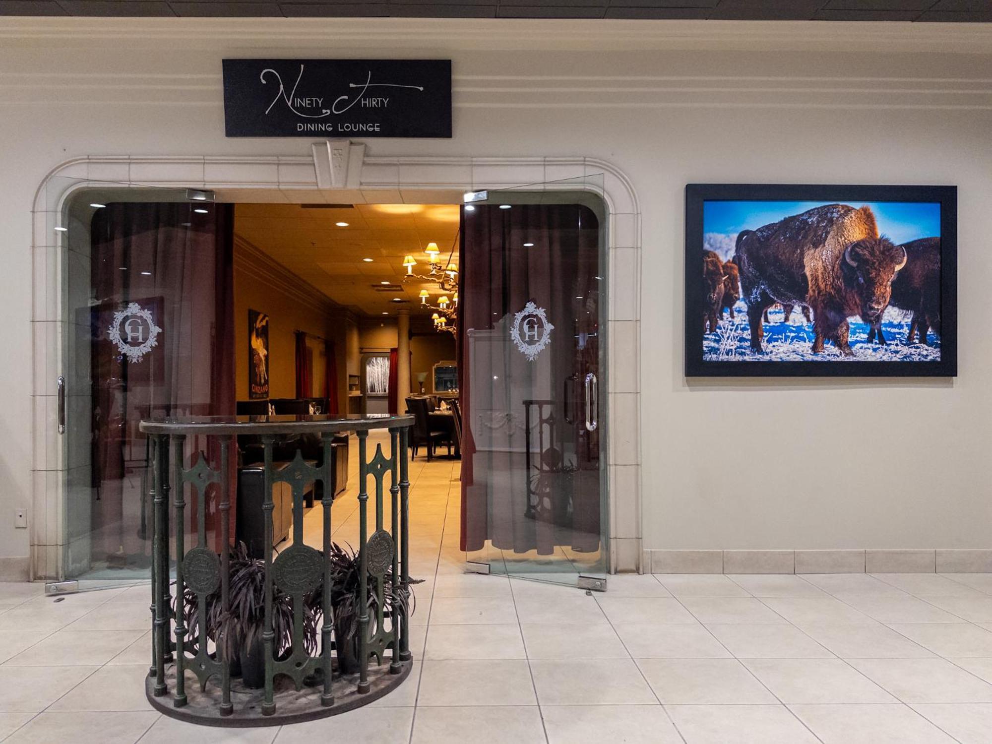 Carriage House Hotel And Conference Centre Calgary Luaran gambar